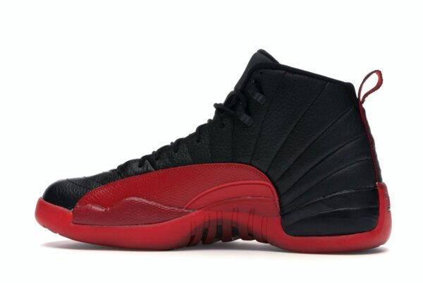 Air Jordan 12 Retro Flu Game (2016) – 130690-002 – Negro/Rojo universitario - Imagen 4