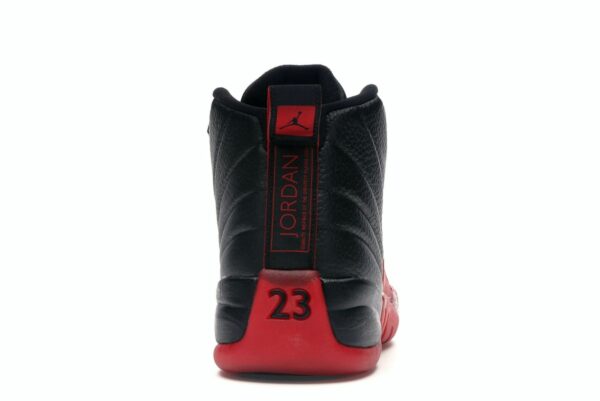 Air Jordan 12 Retro Flu Game (2016) – 130690-002 – Negro/Rojo universitario - Imagen 5