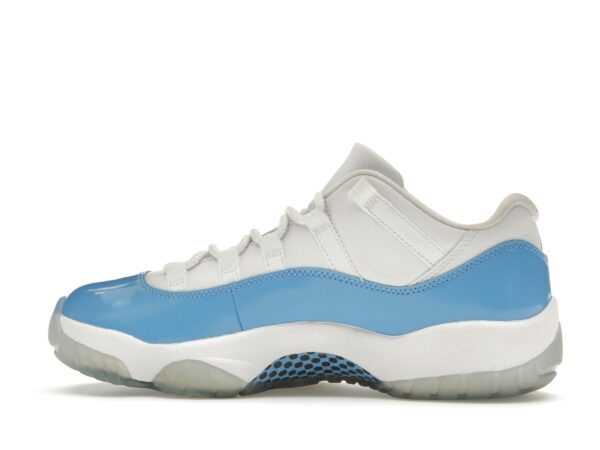 Air Jordan 11 Retro Low Azul Universitario (2017) – 528895-106 - Imagen 4