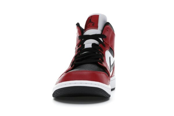 Zapatillas Nike Air Jordan 1 Mid Chicago Toe de piel – Negro/Rojo gimnasio/Blanco – 554724-069 - Imagen 3