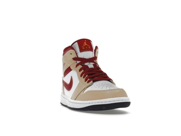 Air Jordan 1 Mid Light Curry Cardinal 554724-201 - Imagen 2