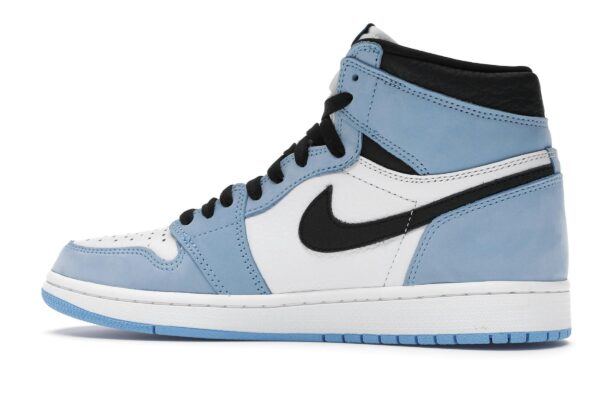 Zapatillas Air Jordan 1 Retro High OG de cuero azul universitario – 555088-134 - Imagen 5