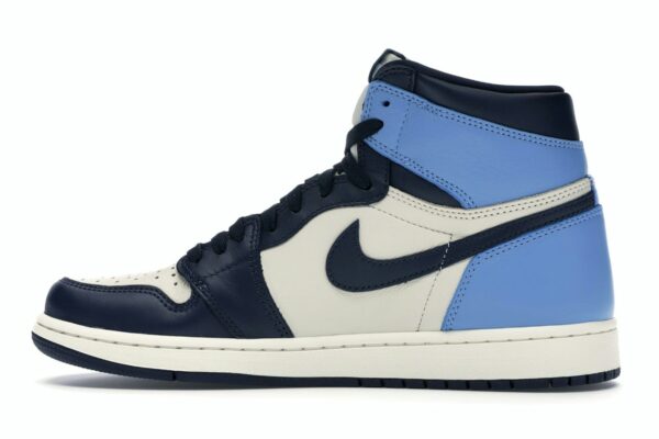 Air Jordan 1 Retro High Obsidiana (555088-140) - Imagen 4