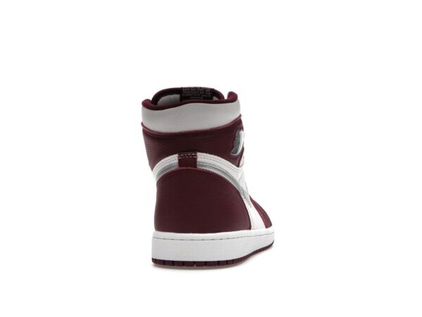 Air Jordan 1 Retro High OG Burdeos 555088-611 - Imagen 5