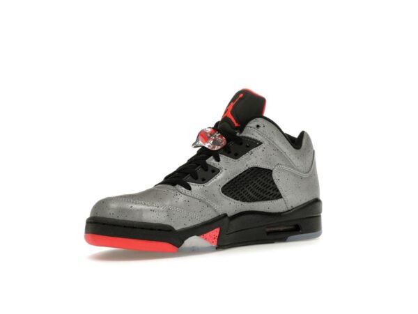 Zapatillas Air Jordan 5 Retro Low Neymar reflectantes plateadas y negras (846315-025) - Imagen 3