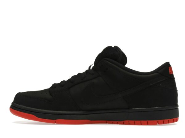 Nike SB Dunk Low Negro Paloma (883232-008) - Imagen 4