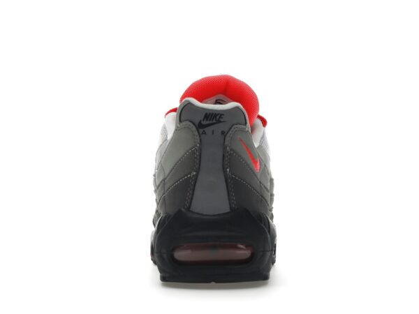 Nike Air Max 95 OG Solar Rojo (2018) – AT2865-100 - Imagen 5
