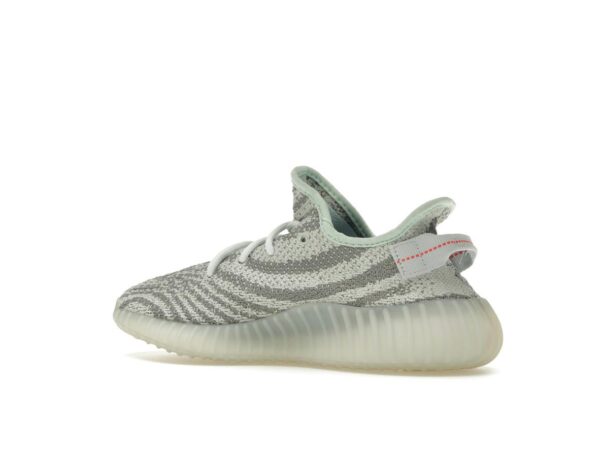 Zapatillas Adidas Yeezy Boost 350 V2 con tinte azul B37571 - Imagen 4