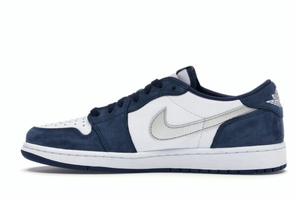 Jordan 1 Low SB Azul Marino Medianoche – CJ7891-400 - Imagen 4