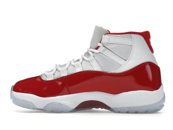 Air Jordan 11 Retro Cherry (2022) – CT8012-116 - Imagen 4