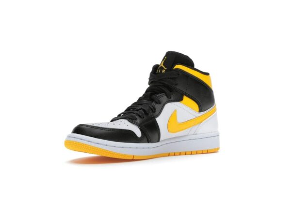 Zapatillas Air Jordan 1 Mid Laser Orange Black para mujer – CV5276-107 - Imagen 3
