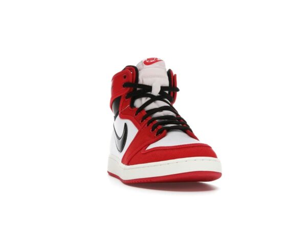 Air Jordan 1 Retro AJKO Chicago 2021 – Blanco/Rojo/Negro – DA9089-100 - Imagen 2
