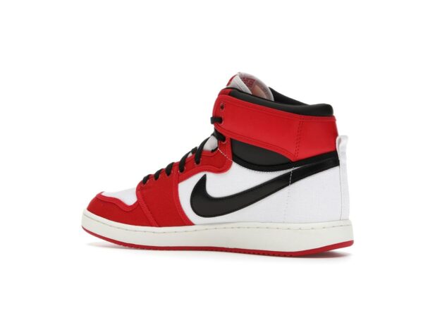 Air Jordan 1 Retro AJKO Chicago 2021 – Blanco/Rojo/Negro – DA9089-100 - Imagen 4