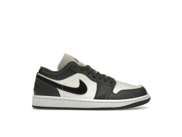 Jordan 1 Low Gris Oscuro para Mujer – DC0774-102 - Imagen 1