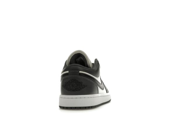 Jordan 1 Low Gris Oscuro para Mujer – DC0774-102 - Imagen 5