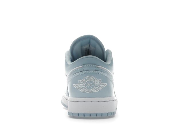 Jordan 1 Low Blanco Azul Hielo (Mujer) – DC0774-141 - Imagen 5