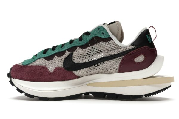 Nike Vaporwaffle Sacai Villain Rojo Verde Neptuno – DD3035-200 - Imagen 4