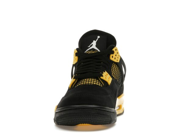 Air Jordan 4 Retro Thunder (2023) – Negro/Amarillo Tour – DH6927-017 - Imagen 3