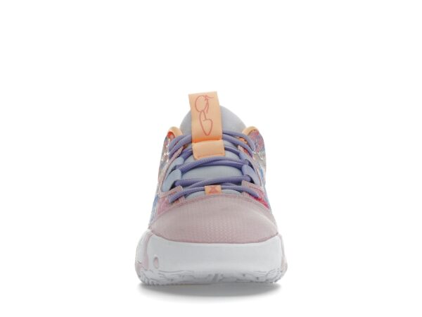 Zapatillas de baloncesto Nike PG 6 con Swoosh pintado DO9823-100 para hombre - Imagen 3