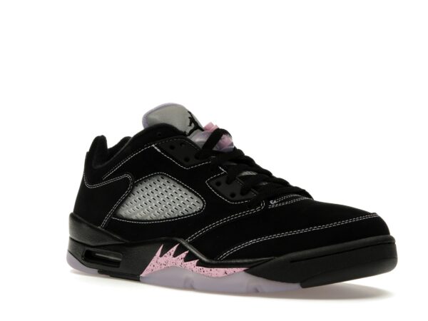 Jordan 5 Retro Low Dongdan (DX4355-015) – Negro/Rosa – Zapatillas deportivas para hombre - Imagen 2