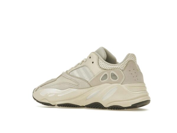 Zapatillas Adidas Yeezy Boost 700 Analog EG7596 - Imagen 4