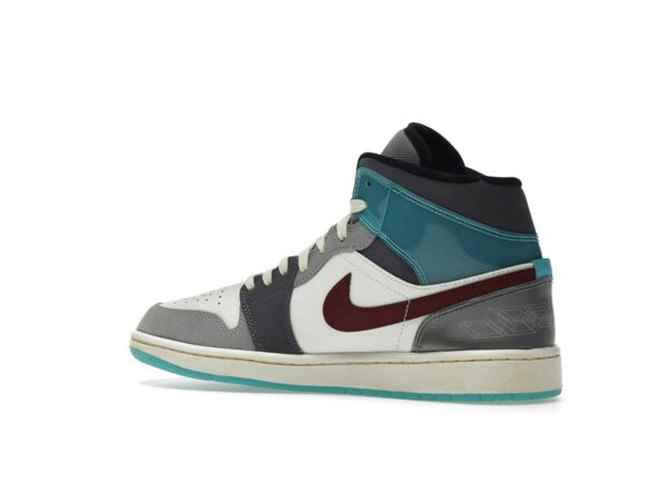Jordan 1 Mid SE Exploration Unit Sail Grey Blue Red FB1870-161 - Imagen 4