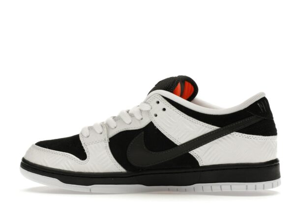 Nike SB Dunk Low TIGHTBOOTH – FD2629-100 - Imagen 4