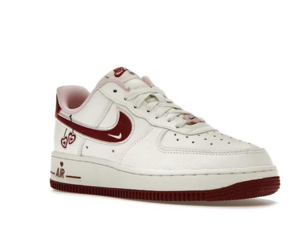 Nike Air Force 1 Low Valentine's Day (2023) para mujer – FD4616-161 - Imagen 2