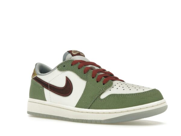 Jordan 1 Retro Low OG Año del Dragón (2024) – FN3727-100 - Imagen 2