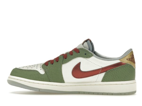 Jordan 1 Retro Low OG Año del Dragón (2024) – FN3727-100 - Imagen 4