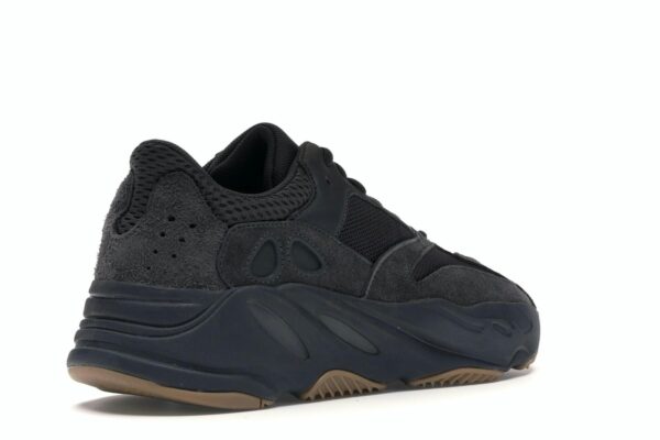 Zapatillas Adidas Yeezy Boost 700 Utility negras – FV5304 - Imagen 7