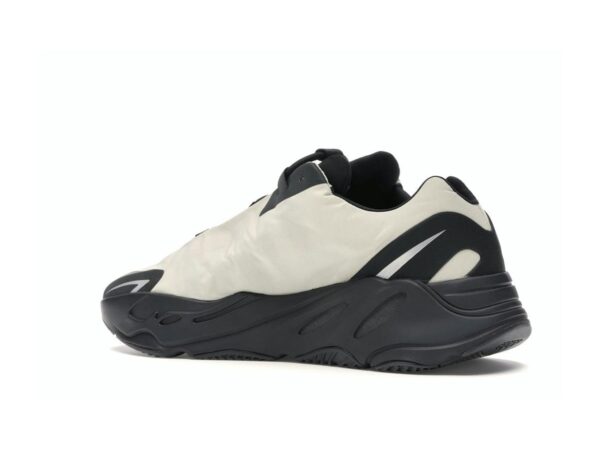 Zapatillas Adidas Yeezy Boost 700 MNVN Bone FY3729 - Imagen 4