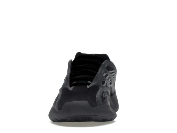 Zapatillas Adidas Yeezy 700 V3 con brillo oscuro – GX6144 - Imagen 3
