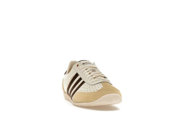 Zapatillas Adidas Wales Bonner color crema GY5748 - Imagen 2