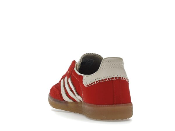Zapatillas Adidas Samba Wales Bonner de ante rojo y blanco – GY6612 - Imagen 6