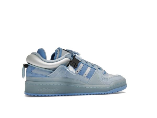 Zapatillas Adidas Forum Buckle Low Bad Bunny con tinte azul GY9693 - Imagen 6