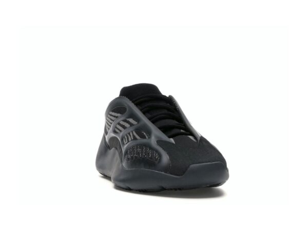 Zapatillas Adidas Yeezy 700 V3 Alvah H67799 negras y grises - Imagen 2