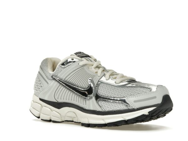 Nike Zoom Vomero 5 Chrome – HJ3758-001 – Zapatillas deportivas para hombre - Imagen 2