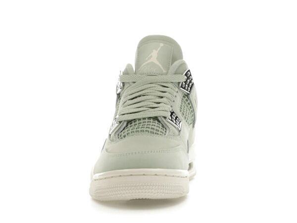 Zapatillas Air Jordan 4 Retro de piel color espuma de mar para mujer – HV0823-003 - Imagen 3