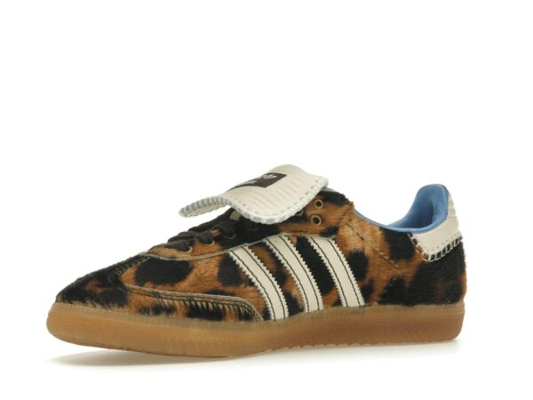 Zapatillas Adidas Samba Wales Bonner Leopard – Marrón oscuro/Blanco crema – IE0578 - Imagen 4