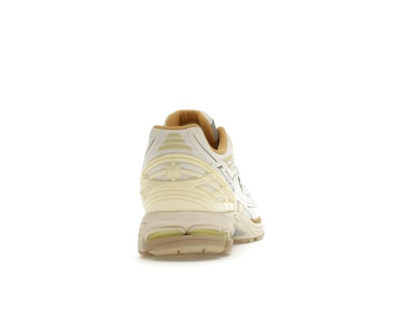 Zapatillas blancas New Balance 1906R Lunar New Year M1906NLY - Imagen 5