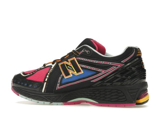 Zapatillas New Balance 1906R Neon Nights – Negro/Rosa/Amarillo – M1906RCP - Imagen 5