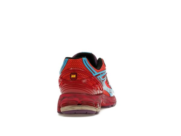 Zapatillas New Balance 1906R Salehe Bembury Heat Be Hot Magma M1906RHS naranja/rojo/azul - Imagen 5