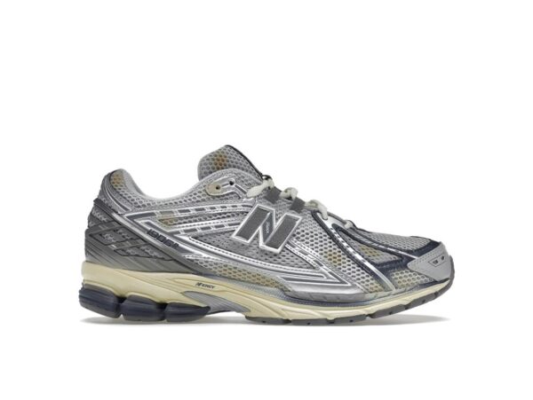 Zapatillas New Balance 1906R thisisneverthat Downtown Run – Nube de lluvia/Plata metalizada/Gris - Imagen 1