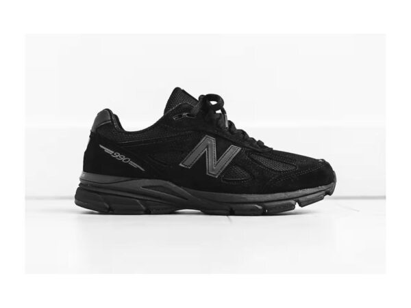 Zapatillas New Balance 990v4 fabricadas en EE. UU., color negro, M990BB4 - Imagen 2