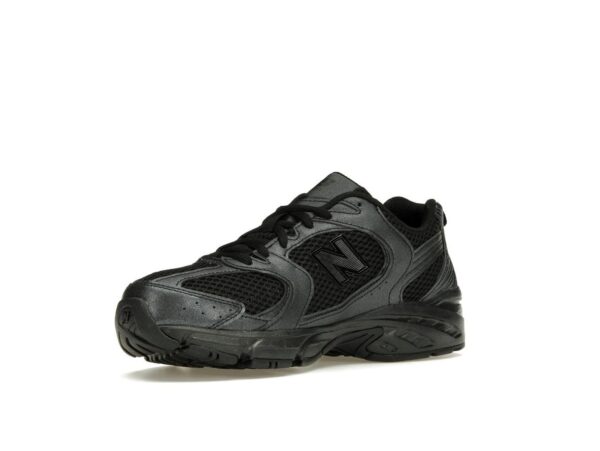 Zapatillas New Balance 530 MR530PB negras y grises - Imagen 3