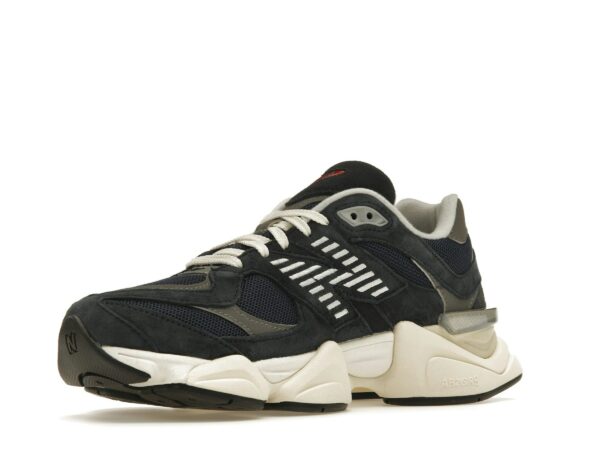 Zapatillas New Balance 9060 azul marino y blanco – U9060ECB - Imagen 4