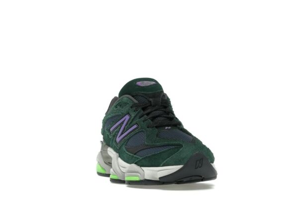 Zapatillas New Balance 9060 Nightwatch U9060GRE Verde Morado - Imagen 2
