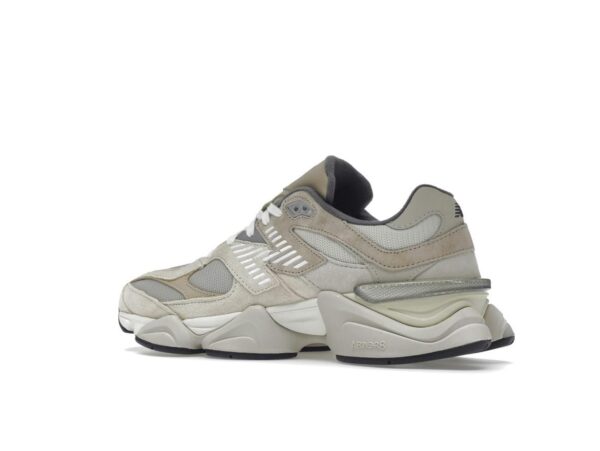 Zapatillas New Balance 9060 Sea Salt U9060MAC - Imagen 4