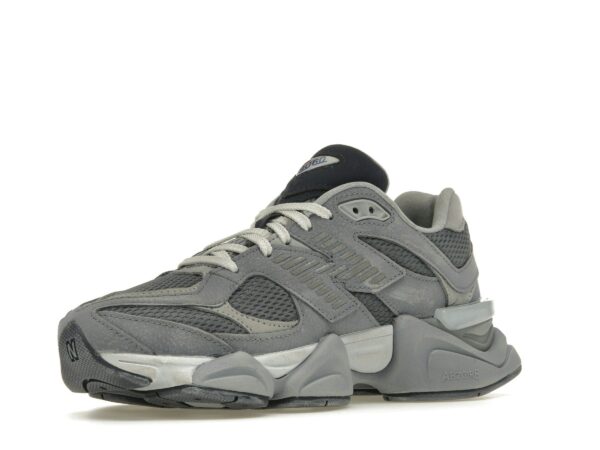 New Balance 9060 Grey Day (2023) – U9060MD1: Zapatillas de estilo de vida inspiradas en el Y2K - Imagen 4